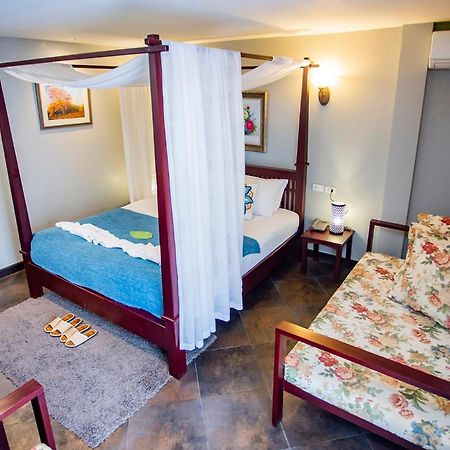 La Villa Boutique Hotel Араньяпратет Экстерьер фото